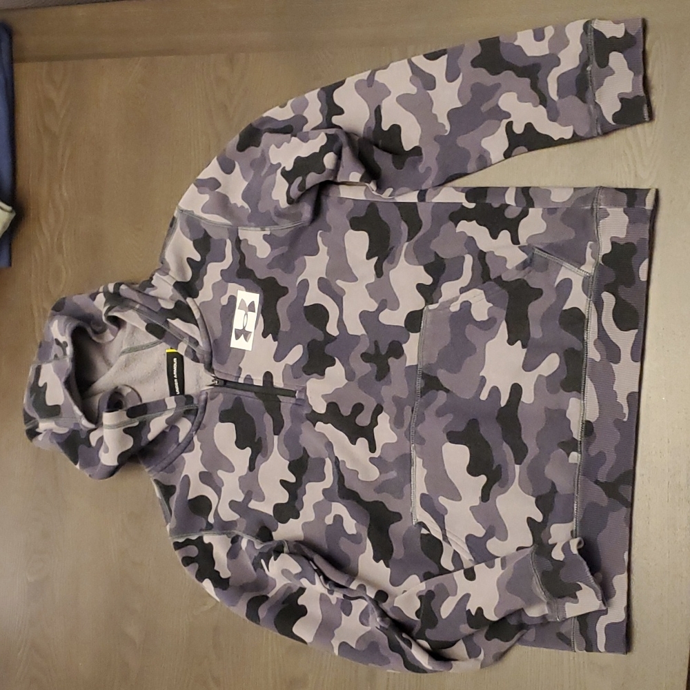 Under Armour hoodie
